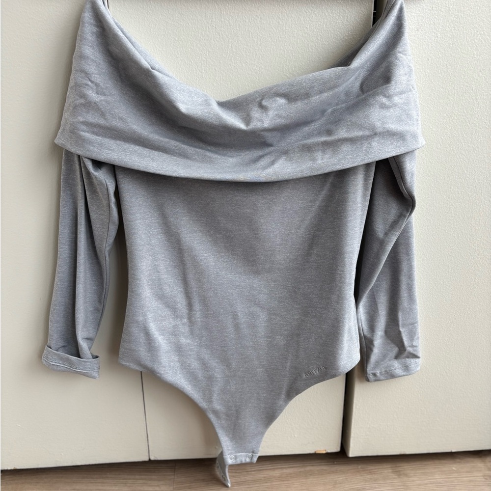 NWT Aritzia Contour Gray Off-Shoulder Bodysuit